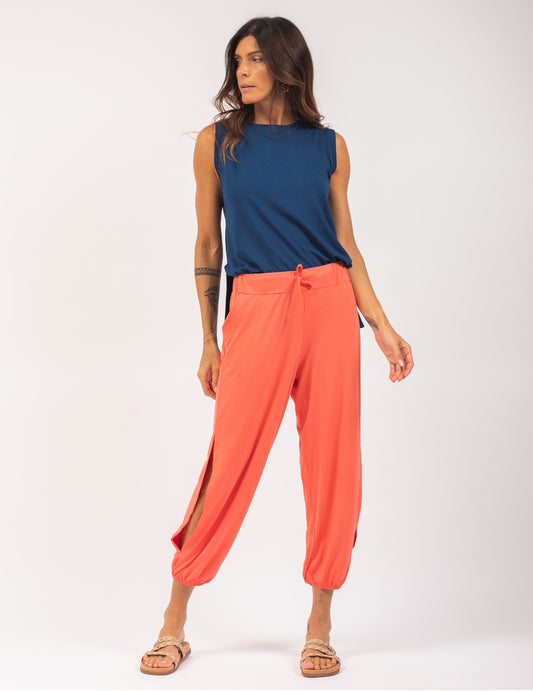 Coral Capri Pants U
